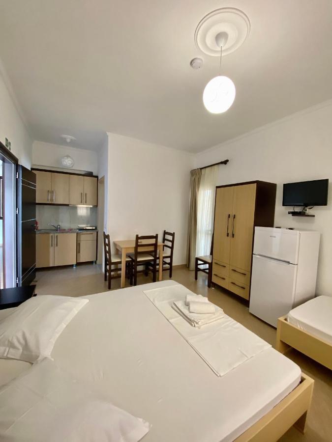 Visi Apartments Ксаміл Екстер'єр фото