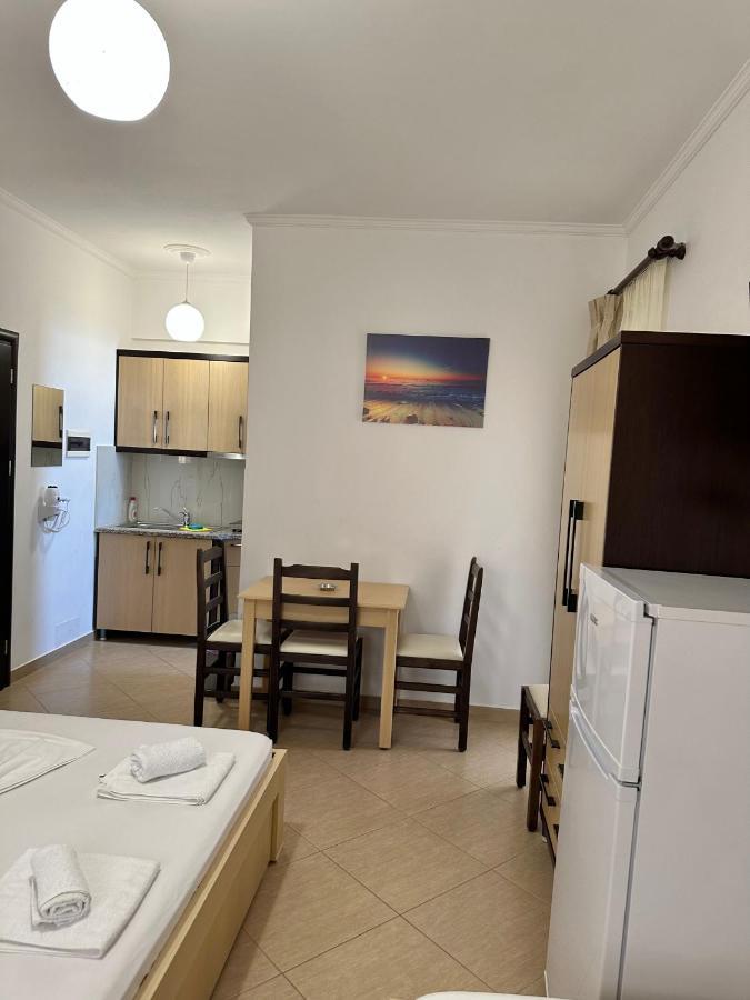 Visi Apartments Ксаміл Екстер'єр фото