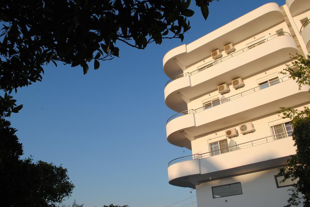 Visi Apartments Ксаміл Екстер'єр фото